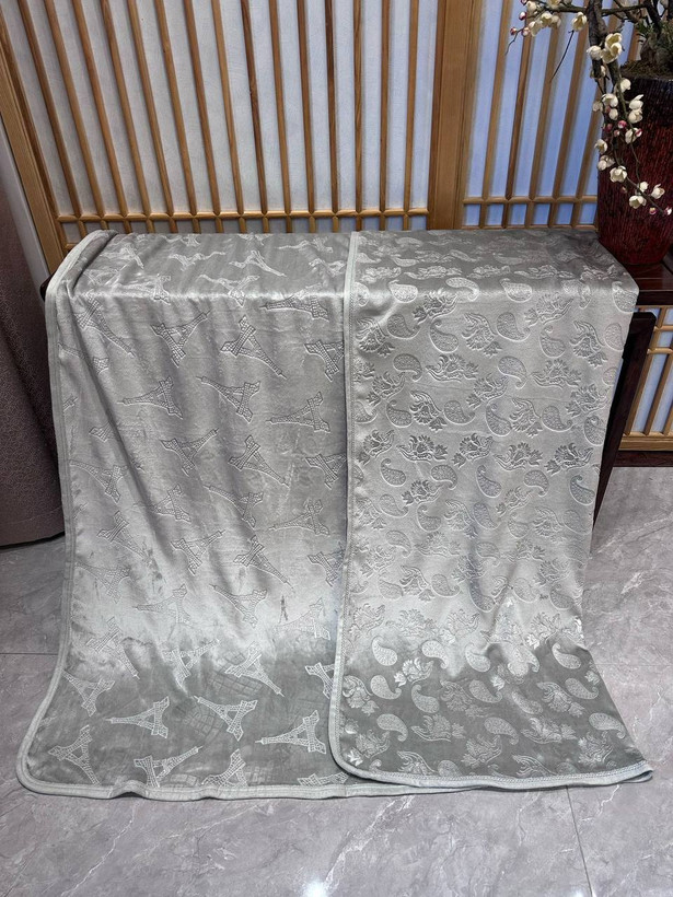 پتو مسافرتی super soft چهارفصل تک نفره