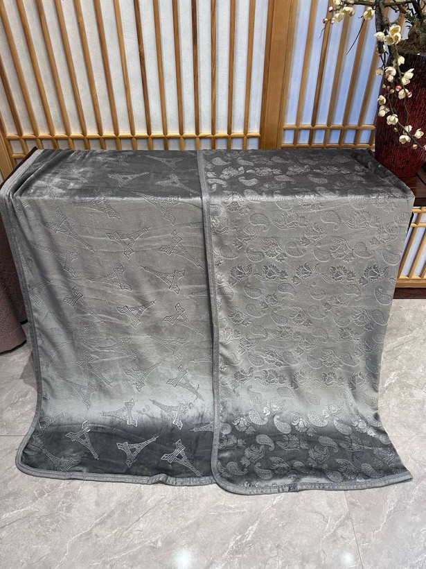 پتو مسافرتی super soft چهارفصل تک نفره