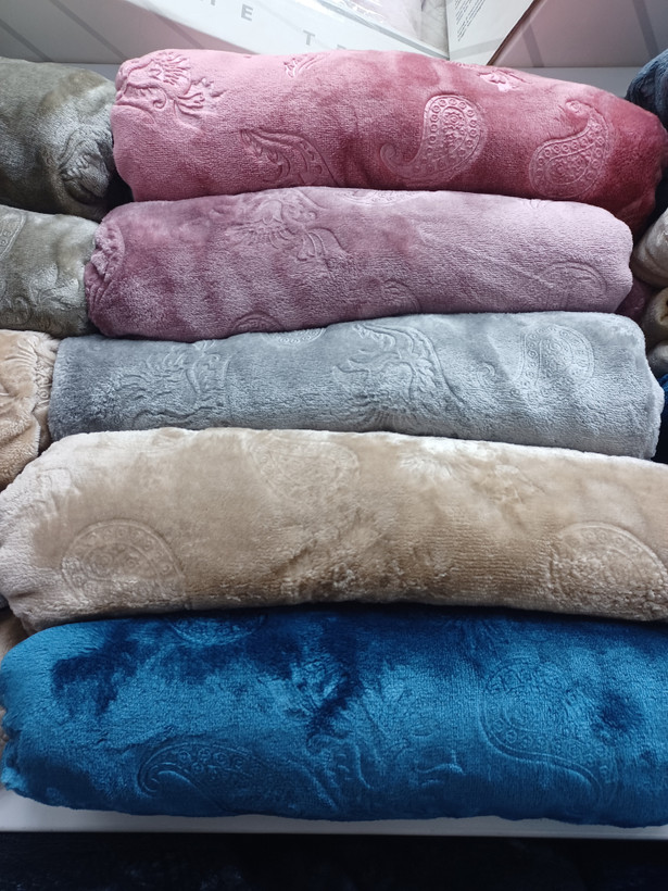 پتو مسافرتی super soft چهارفصل دو نفره