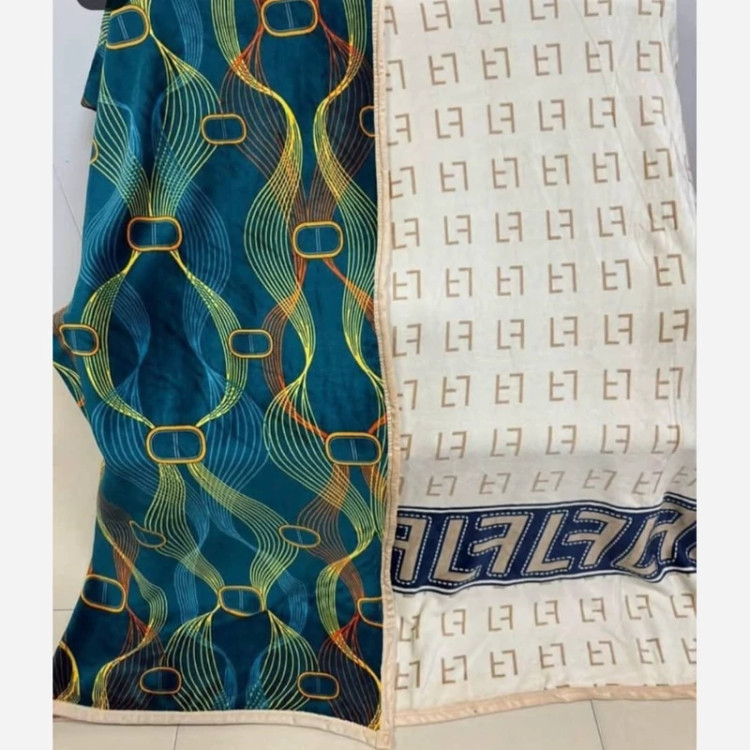 پتو مسافرتی یک نفره دورو طرح های برند